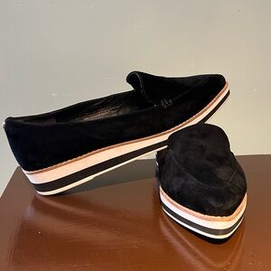 DKNY Black Suede Platform Suede Wedge Loafers size 8.5